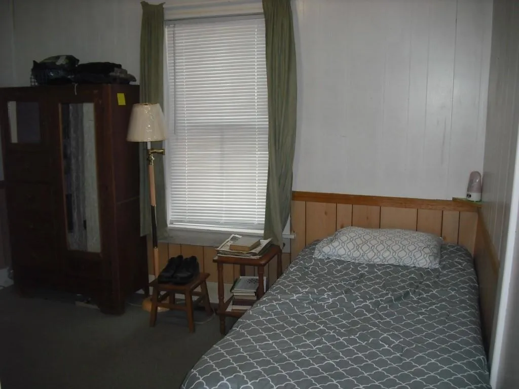 127 Armory Street Keene NH 03431