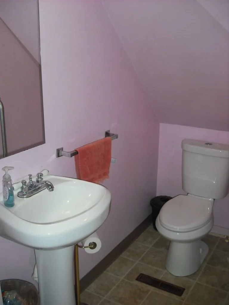 127 Armory Street Keene NH 03431
