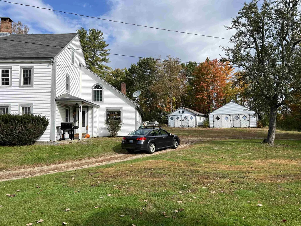 127 Farmington Road Rochester NH 03867