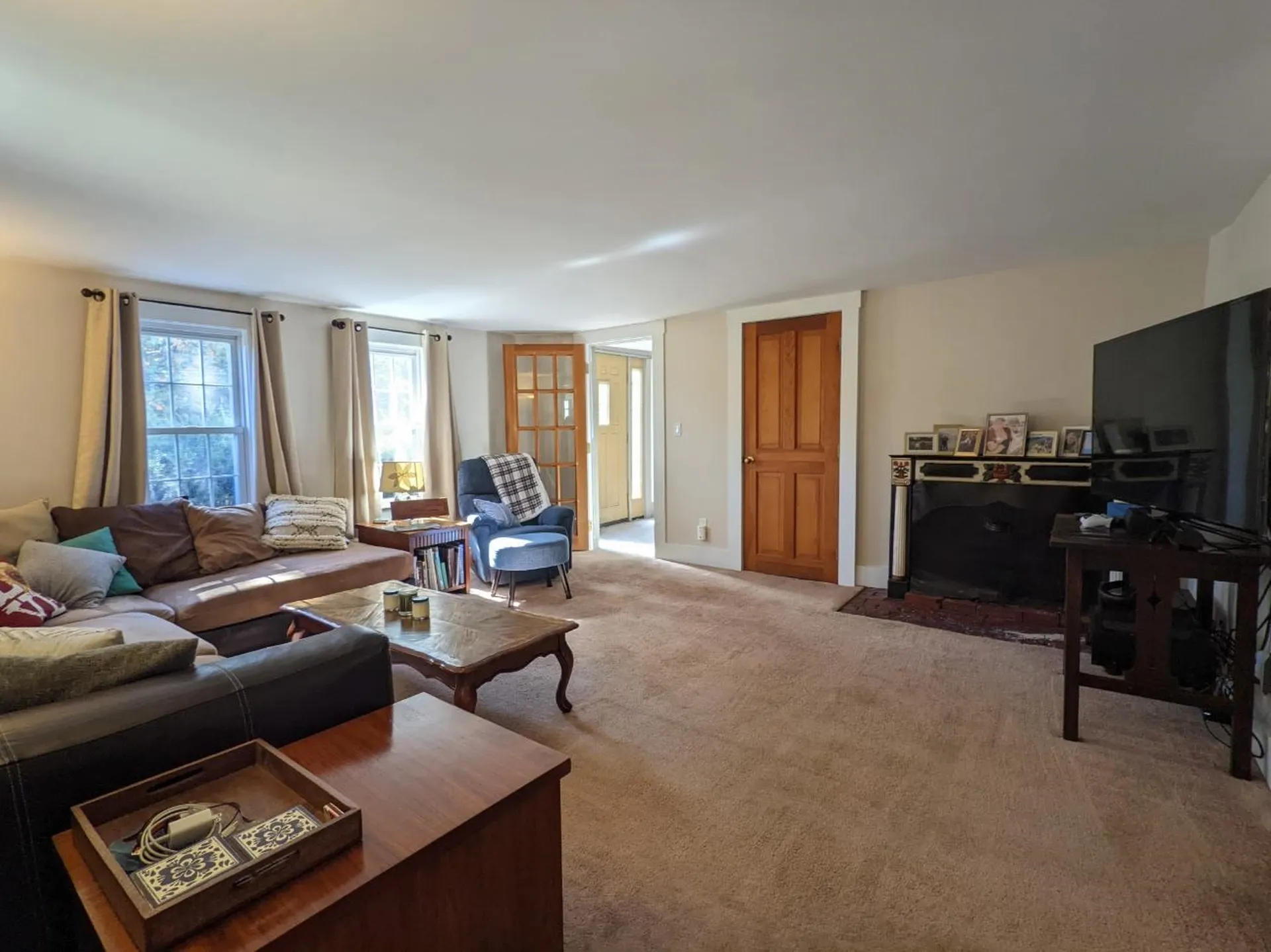 127 Farmington Road Rochester NH 03867