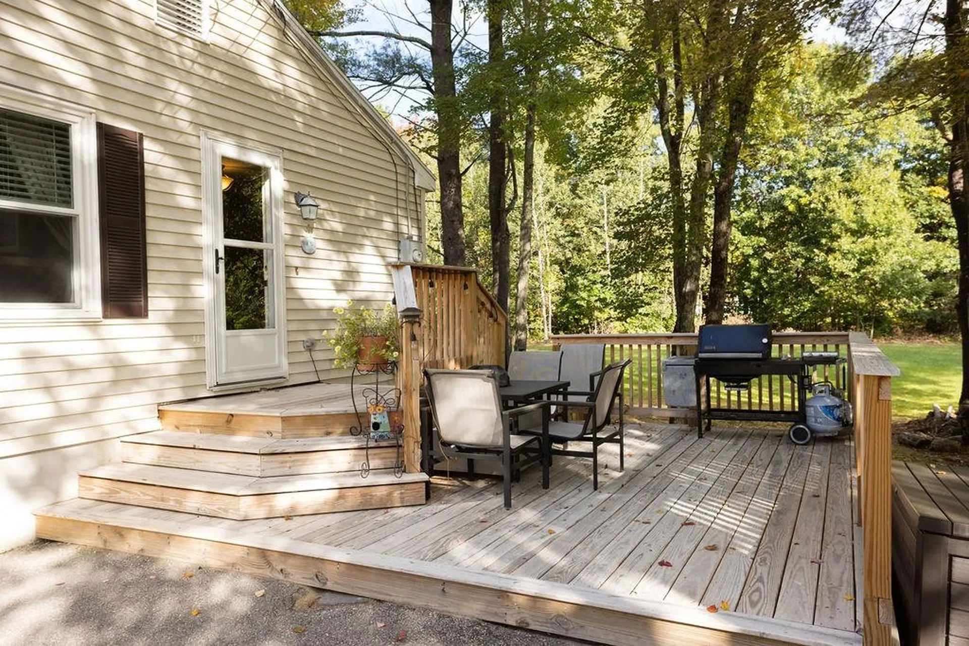 72 Ledgeview Drive Rochester NH 03839