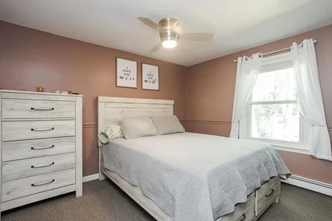 72 Ledgeview Drive Rochester NH 03839