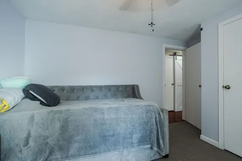 72 Ledgeview Drive Rochester NH 03839