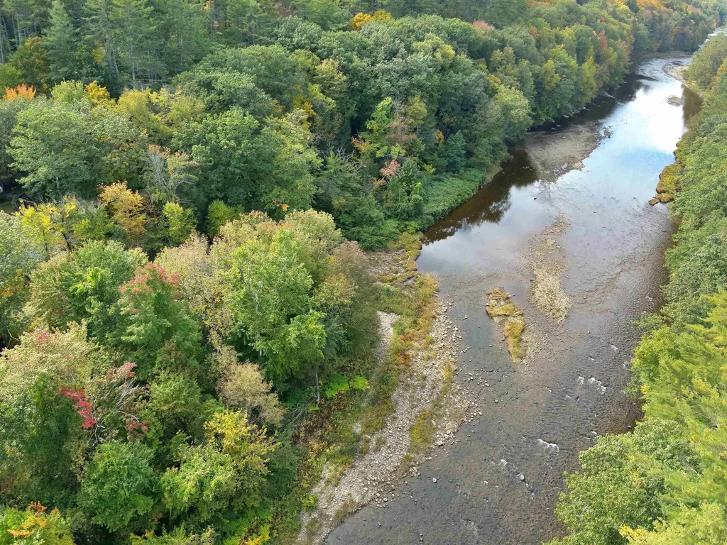 1297 River Road Jamaica VT 05343