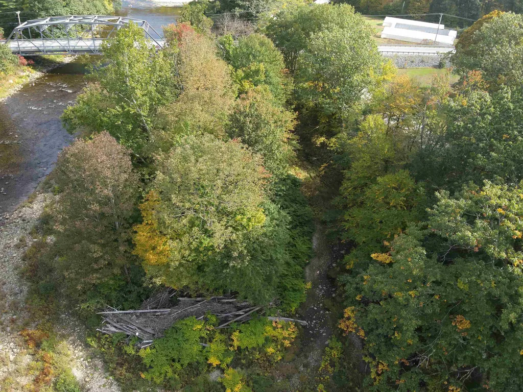 1297 River Road Jamaica VT 05343