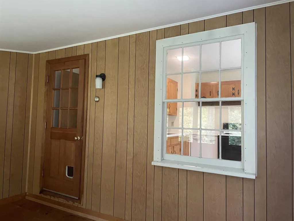 1143 King Hill Road New London NH 03257