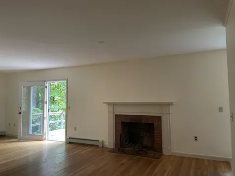 1143 King Hill Road New London NH 03257
