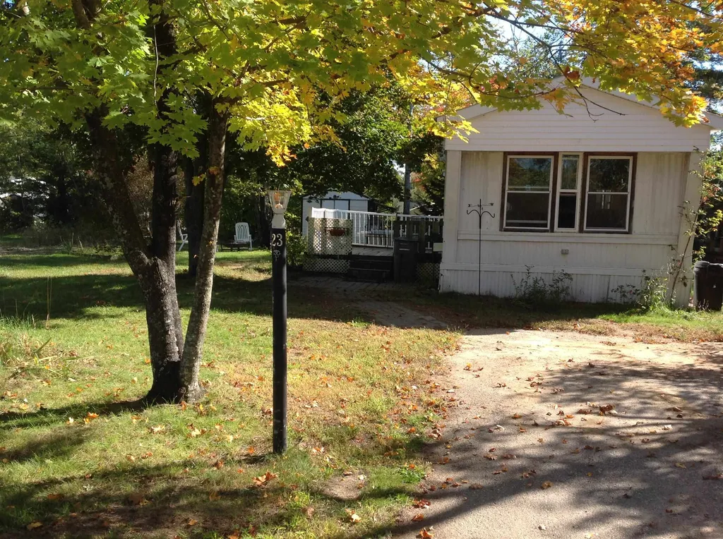 23 Joshua Road Ossipee NH 03814