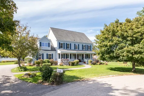 59 Clearwater Place Laconia NH 03246