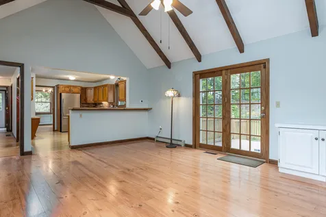 23 Deer Run Road Henniker NH 03242