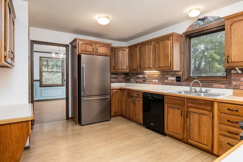 23 Deer Run Road Henniker NH 03242