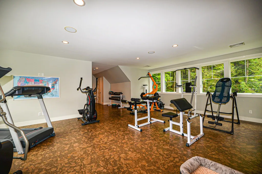 16 Stone Meadow Way Greenland NH 03840