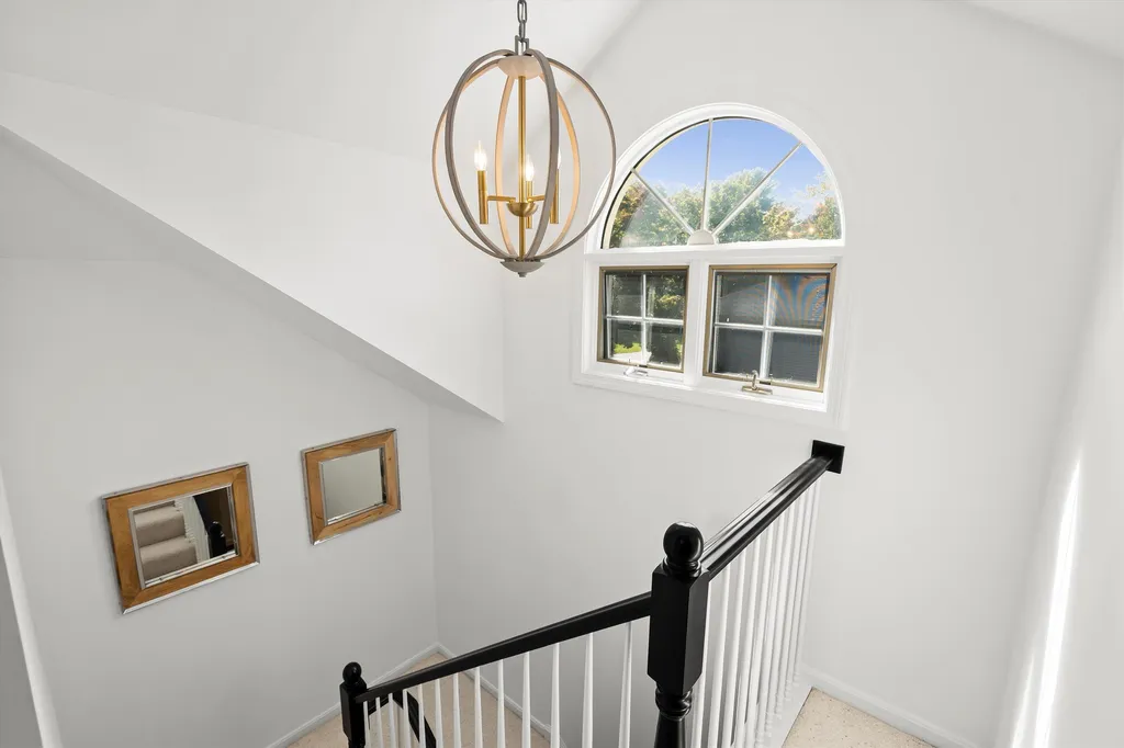 29 Pebble Beach Drive Bedford NH 03110