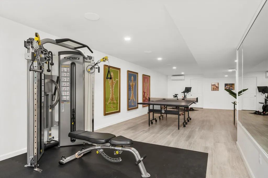 29 Pebble Beach Drive Bedford NH 03110