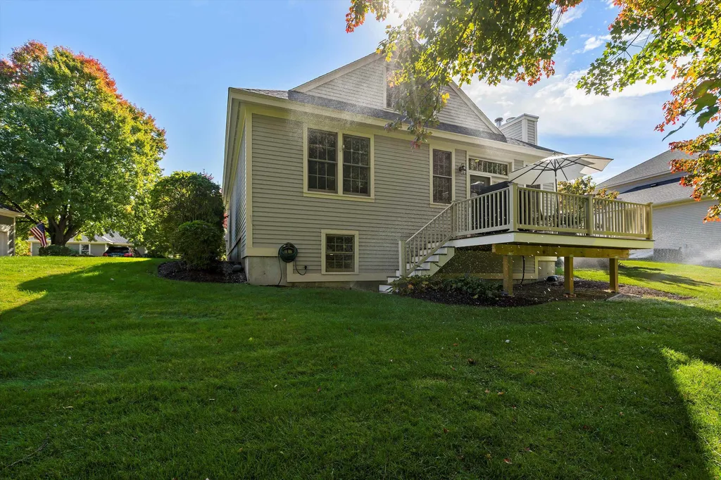 29 Pebble Beach Drive Bedford NH 03110