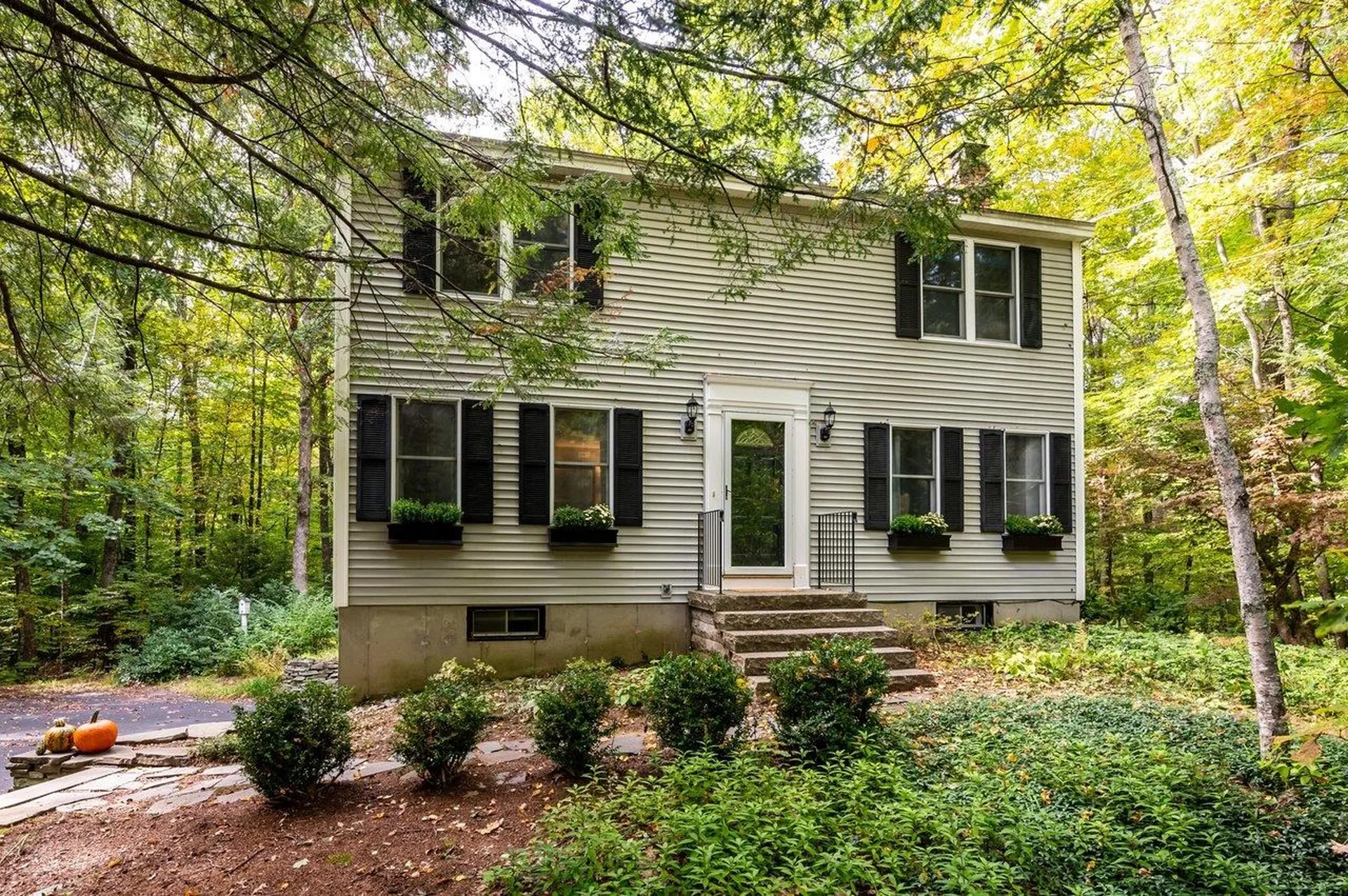 13 Granger Drive Lee NH 03861