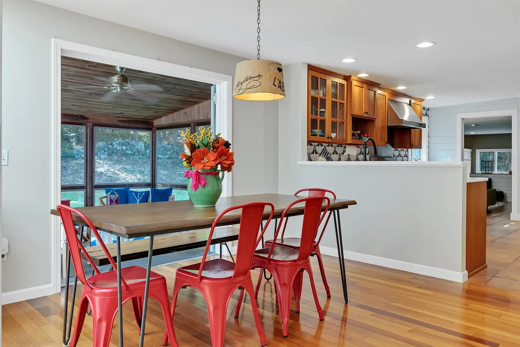 433 Cowdrey Path Woodstock VT 05071