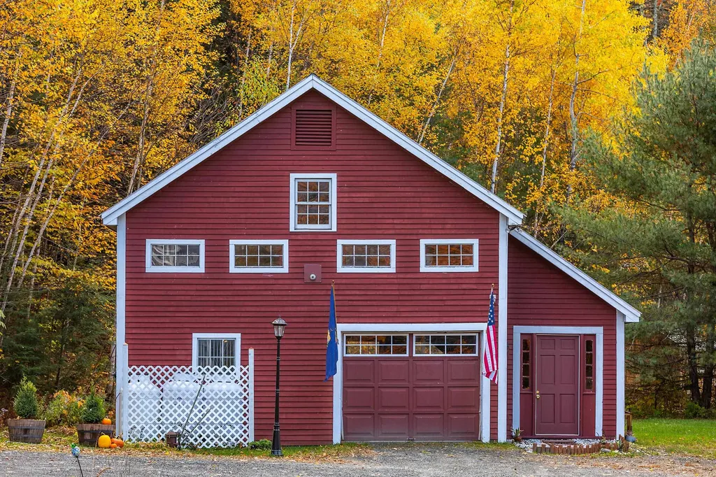 433 Cowdrey Path Woodstock VT 05071