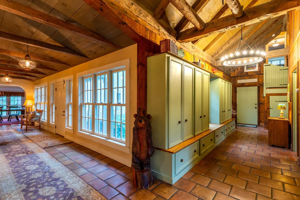 683 Church Street Chester VT 05143