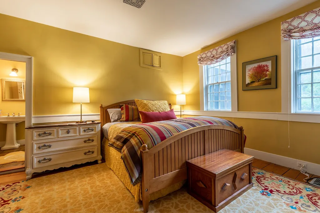 683 Church Street Chester VT 05143