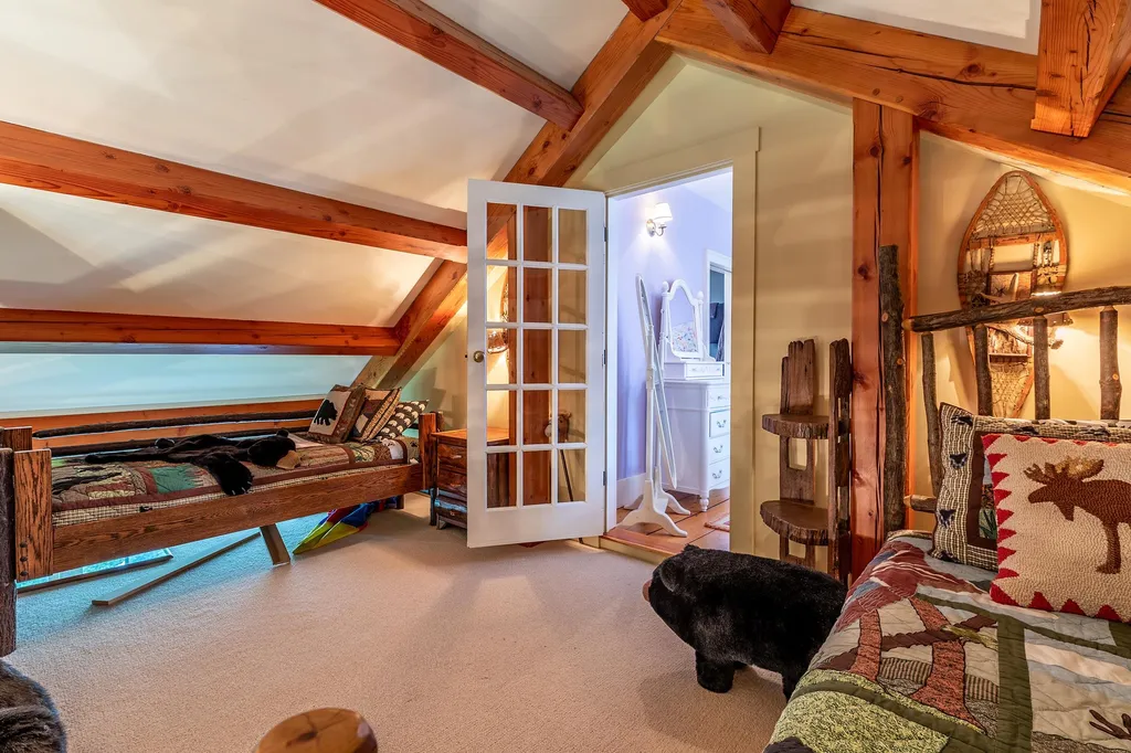 683 Church Street Chester VT 05143