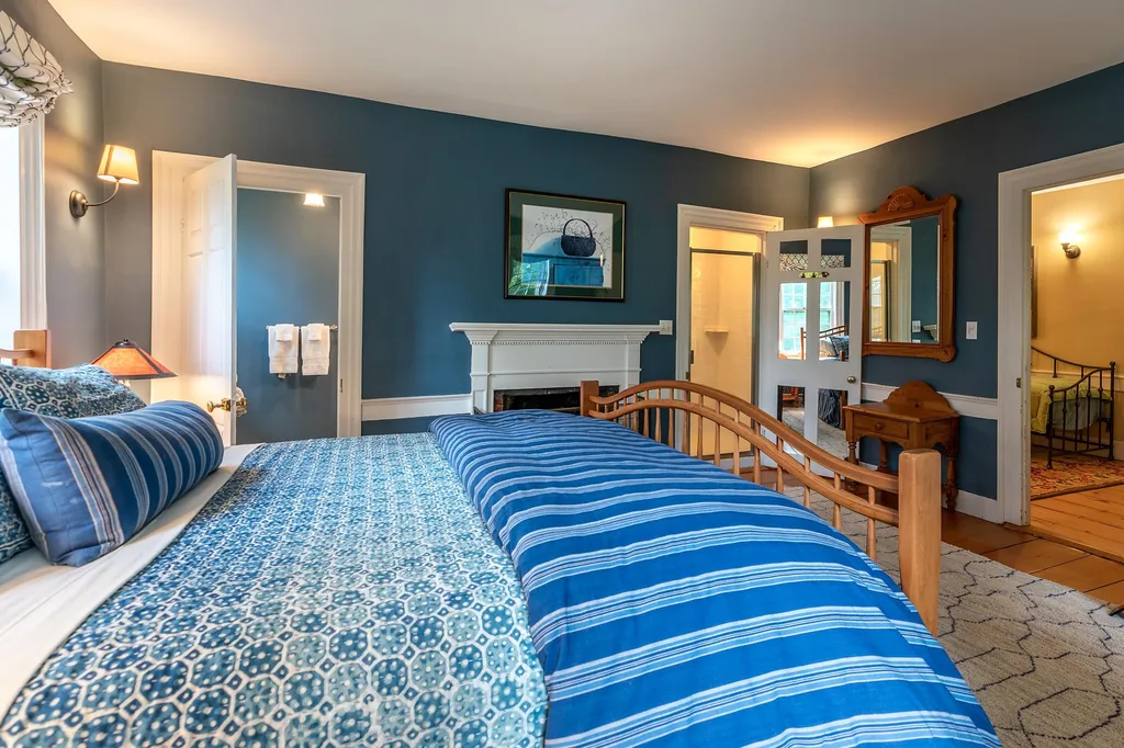 683 Church Street Chester VT 05143