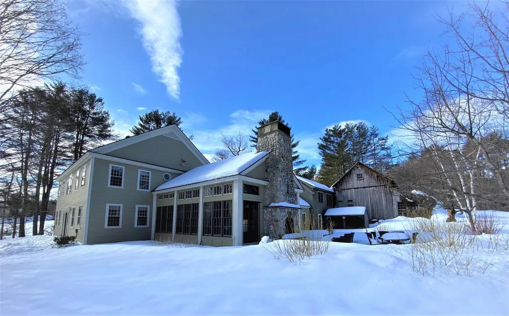 683 Church Street Chester VT 05143