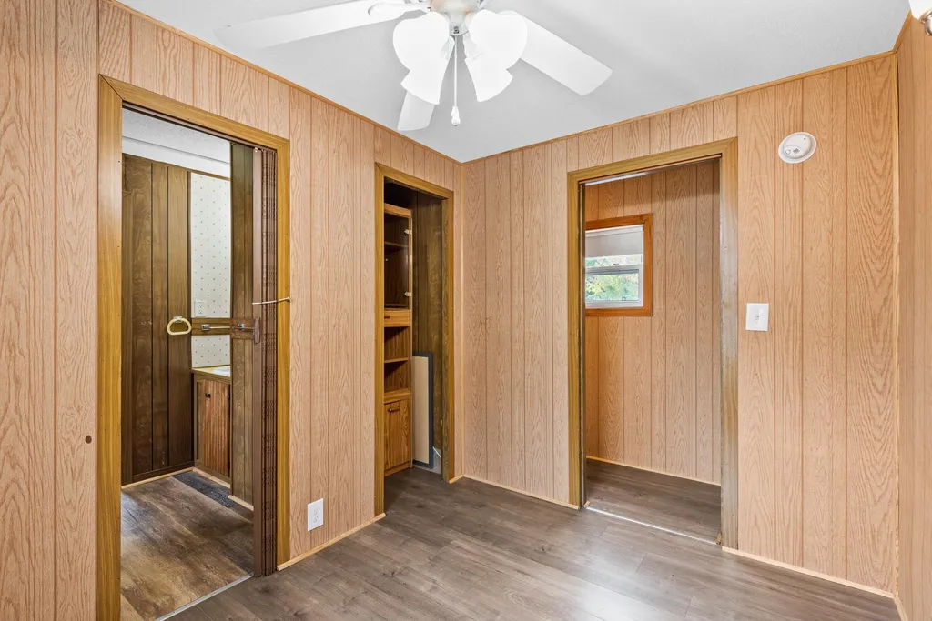 11 Evelyn Avenue Raymond NH 03077