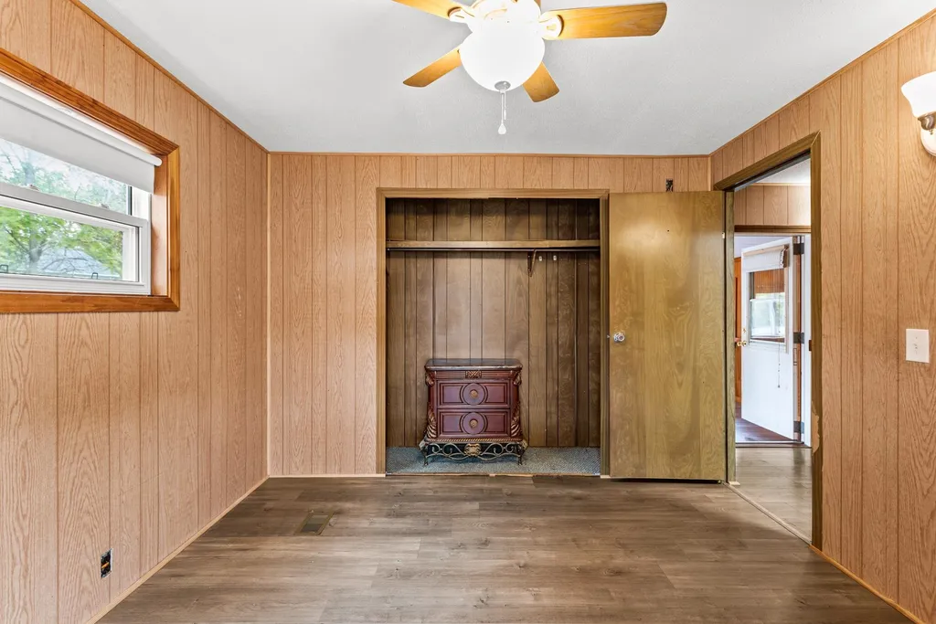 11 Evelyn Avenue Raymond NH 03077