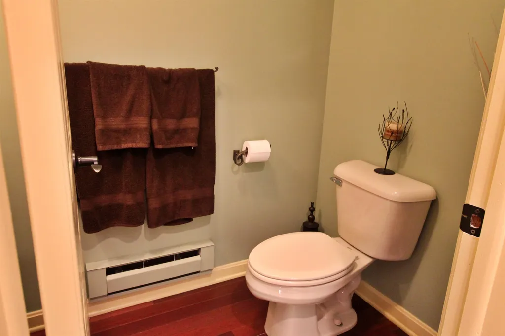 911 Dorset Street South Burlington VT 05403