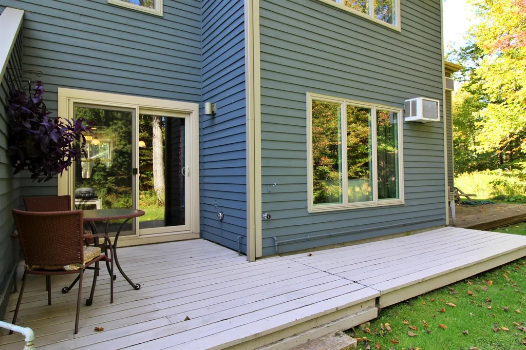 911 Dorset Street South Burlington VT 05403