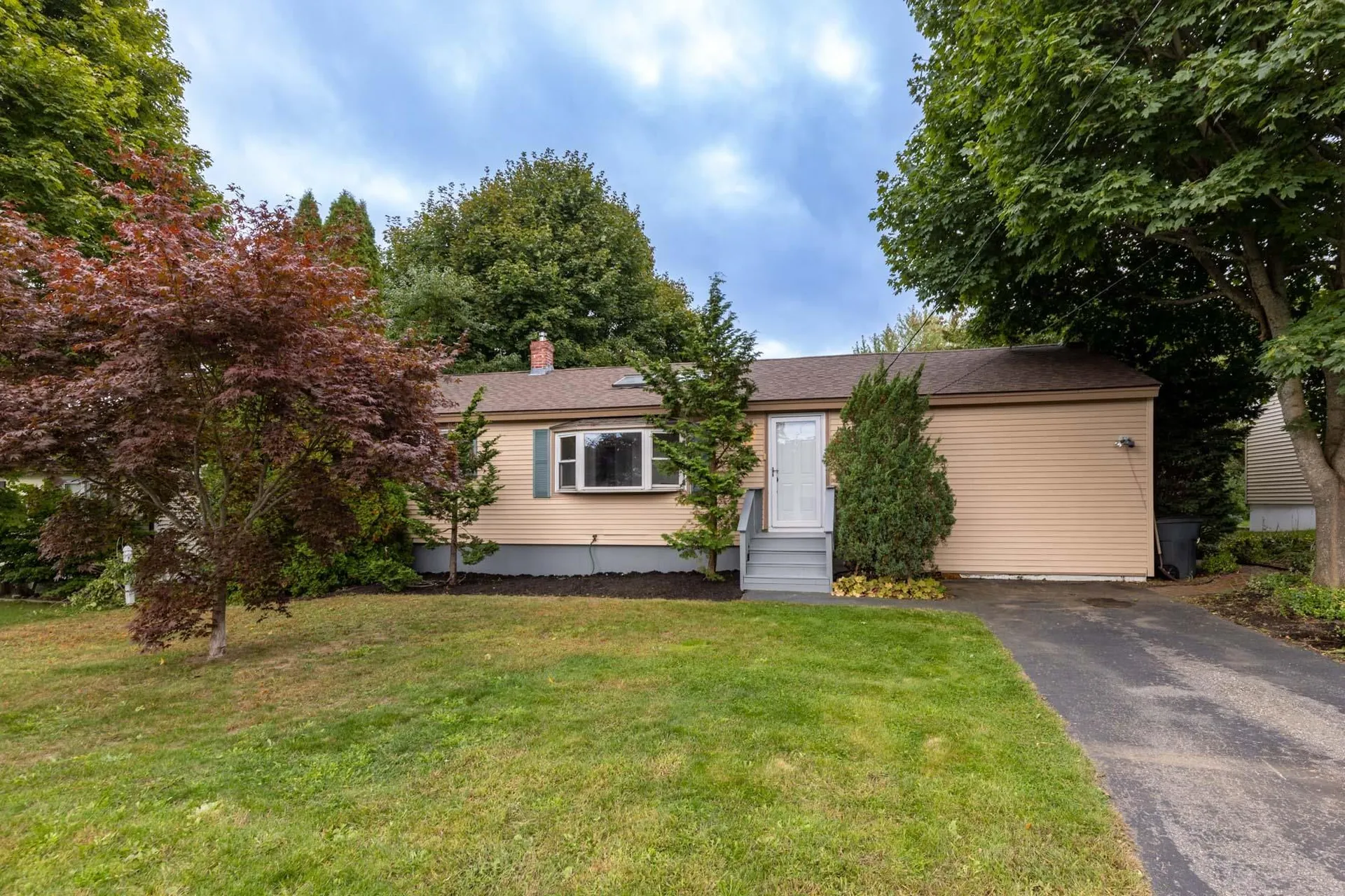 202 Leslie Drive Portsmouth NH 03801