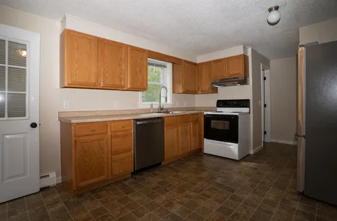 55 Old Derry Road Londonderry NH 03053