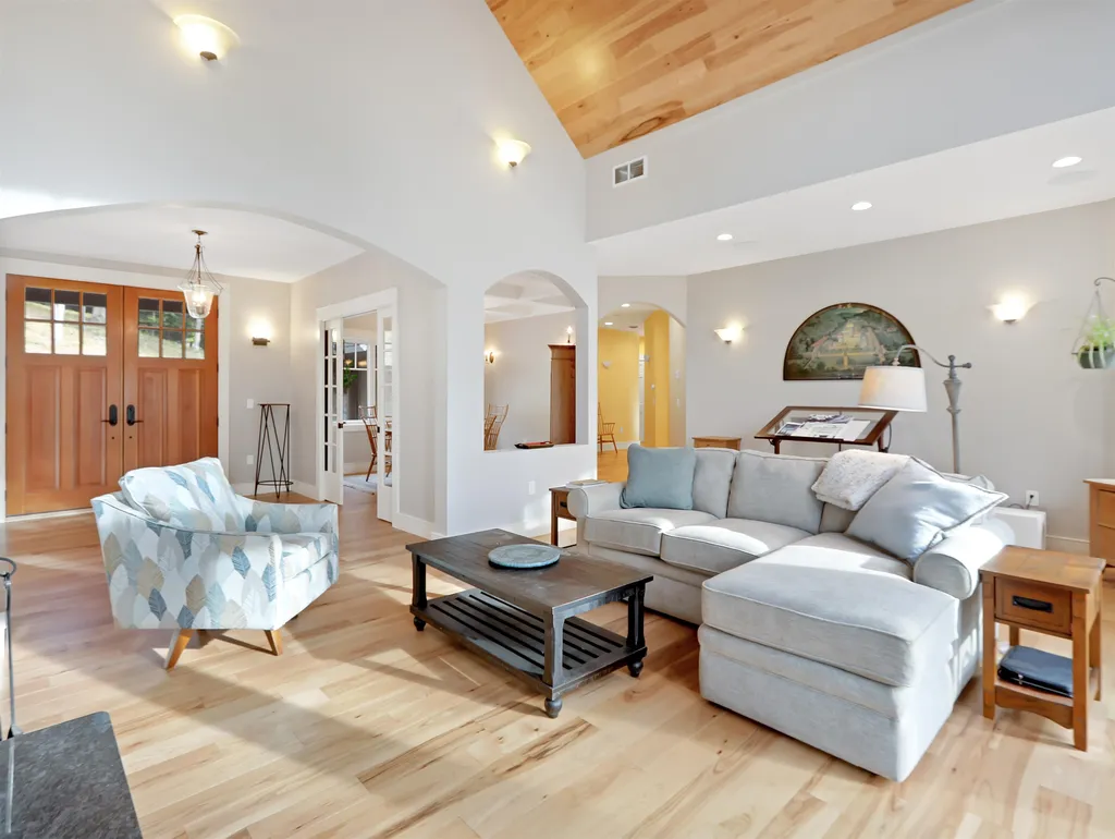 19 Maple Lane Lyme NH 03768
