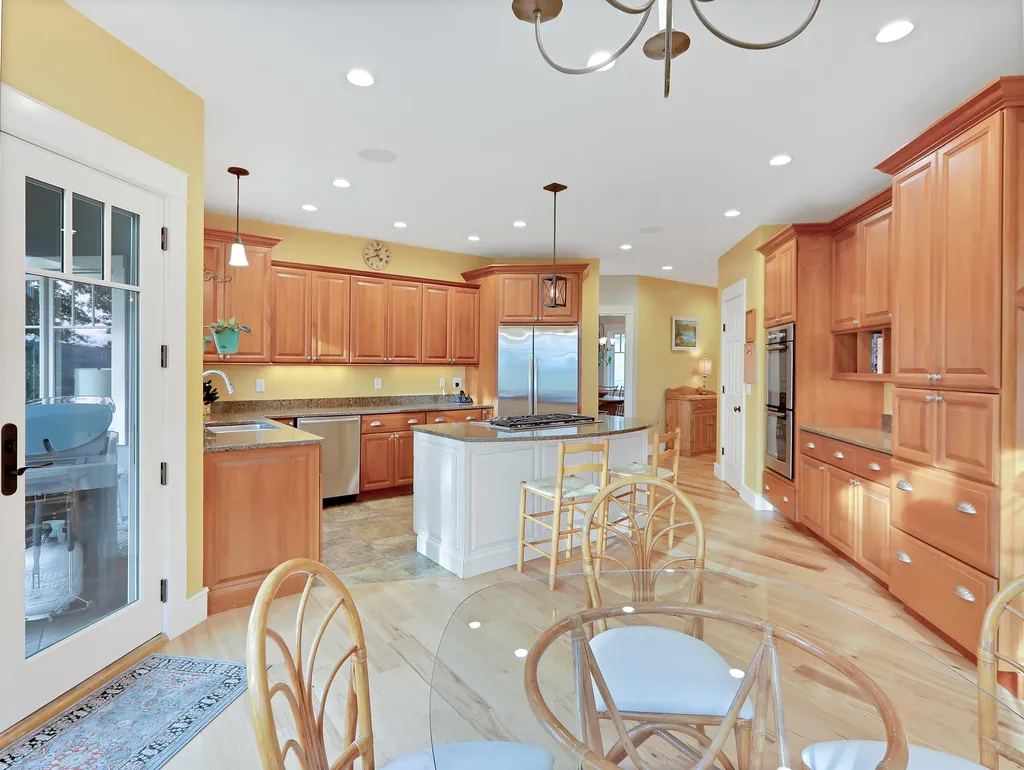 19 Maple Lane Lyme NH 03768