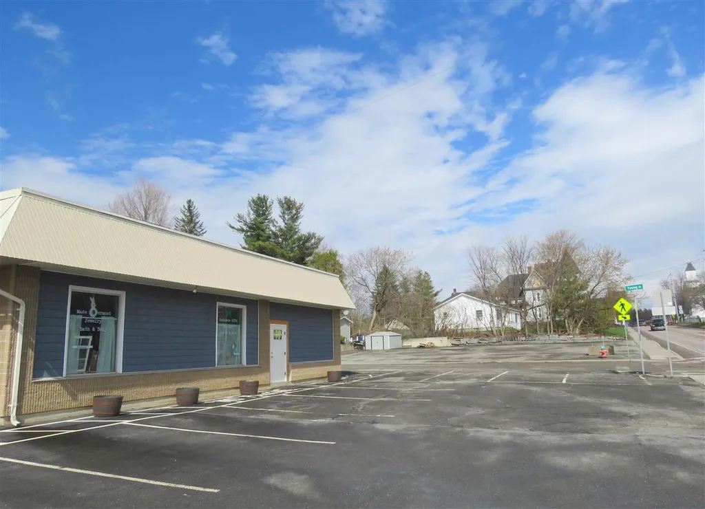 189 East Main Street Newport City VT 05855