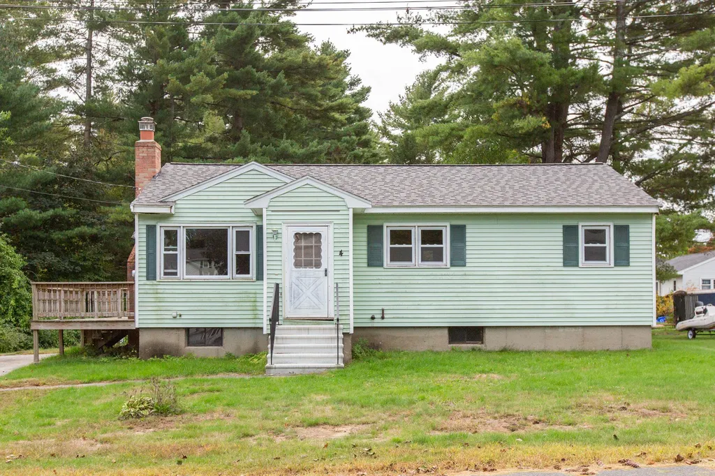 4 Fiedler Avenue Salem NH 03079