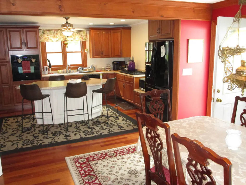 954 South Road Peru VT 05152