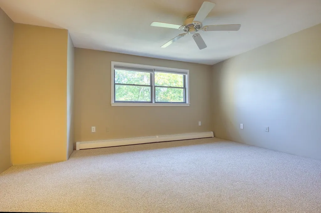 3b Bass Street Newmarket NH 03857