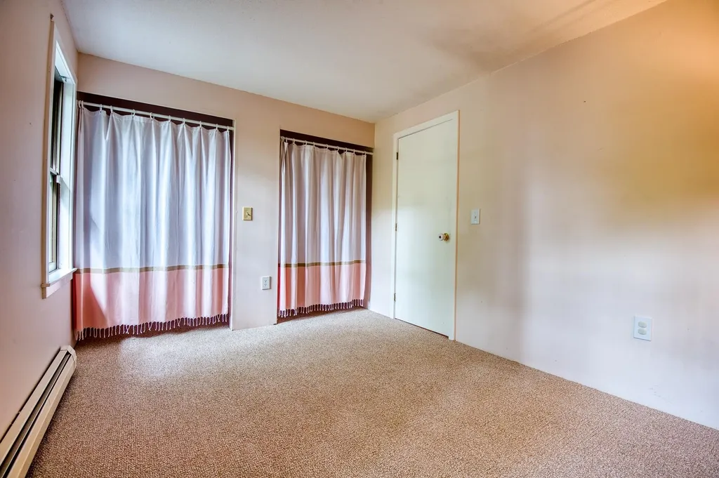 3b Bass Street Newmarket NH 03857
