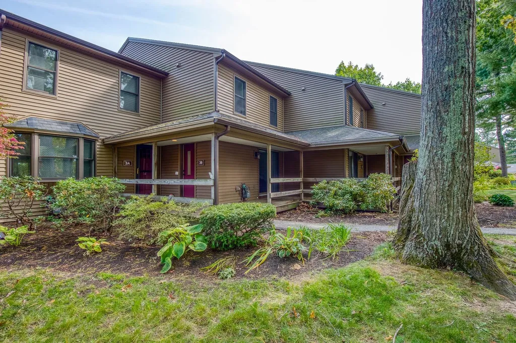 3b Bass Street Newmarket NH 03857