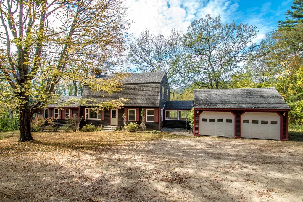 82 Old Ski Hill Road Conway NH 03860