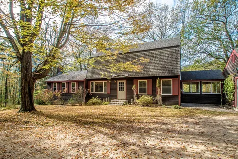 82 Old Ski Hill Road Conway NH 03860