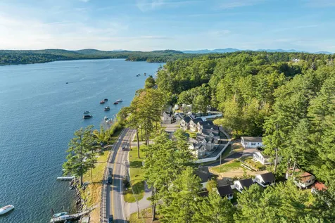 109 Weirs Boulevard Laconia NH 03246