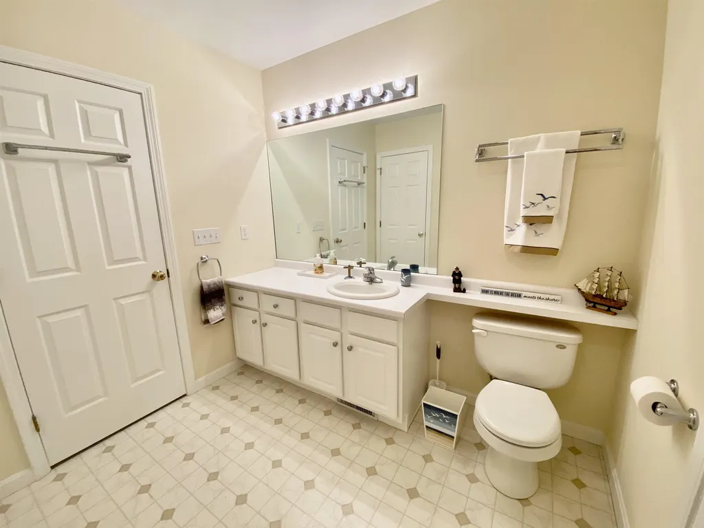 51 Augusta Way Dover NH 03820