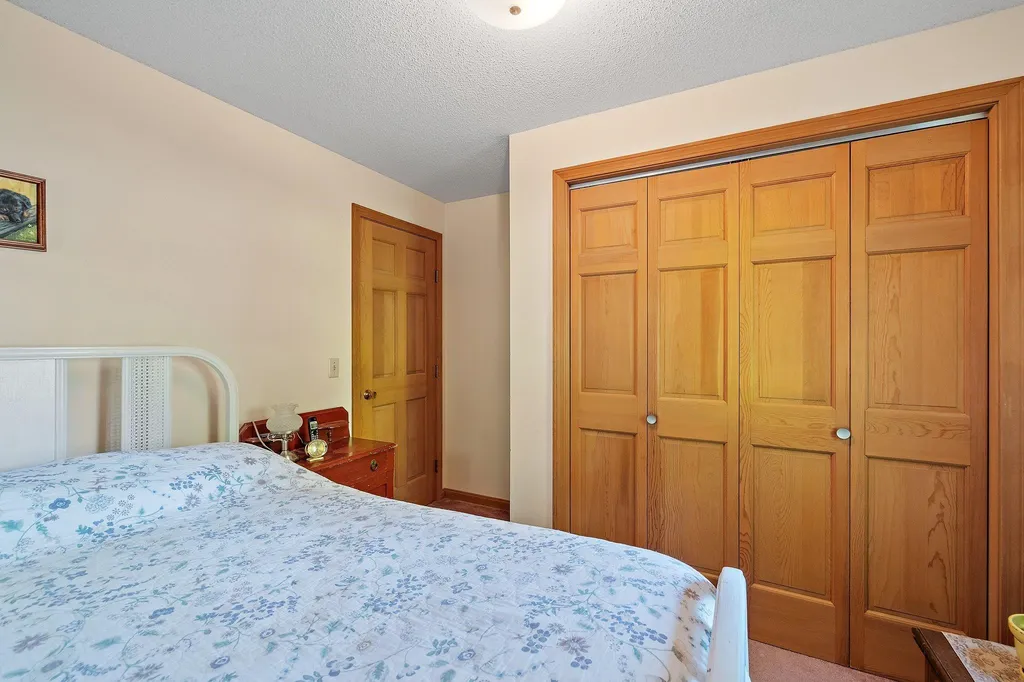 30 Sandogardy Pond Road Northfield NH 03276