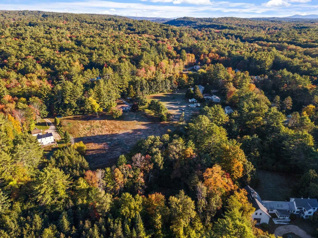 30 Sandogardy Pond Road Northfield NH 03276