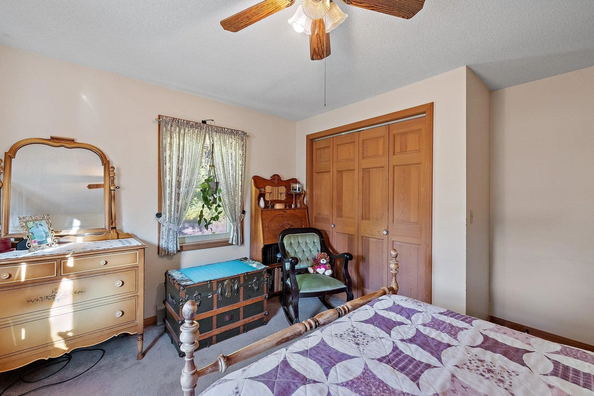 30 Sandogardy Pond Road Northfield NH 03276