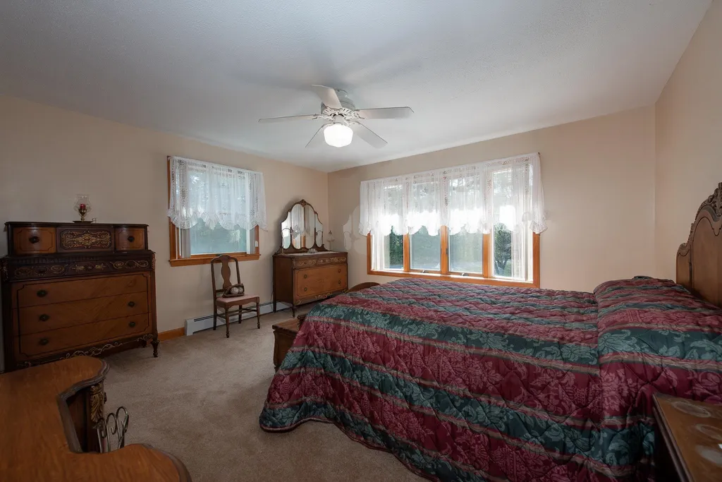 67 North Road Danbury NH 03230