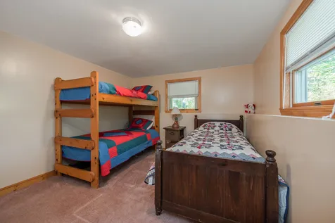 67 North Road Danbury NH 03230